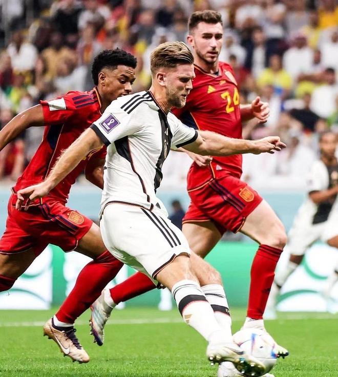 步行者vs公牛前瞻：西亚卡姆PK吉迪，两队皆欲取胜更进一步（步行者vs公牛前瞻：西亚卡姆硬撼吉迪，双方志在拿下关键一胜）