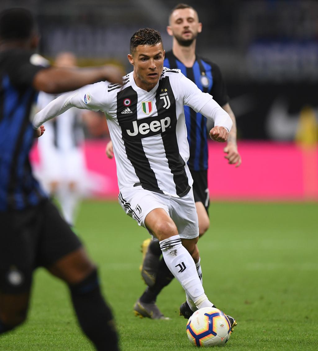 记者：曼奇尼执教萨德年薪1100万欧，成为世界薪酬第9高教练