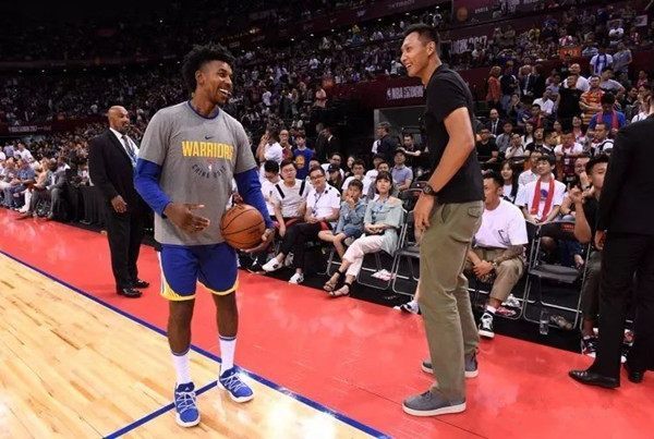 白宫官员：给川普颁和平奖是FIFA的提议；球迷应合法赴美观赛（白宫官员称国际足联建议向特朗普授予和平奖，呼吁球迷依法赴美观赛）