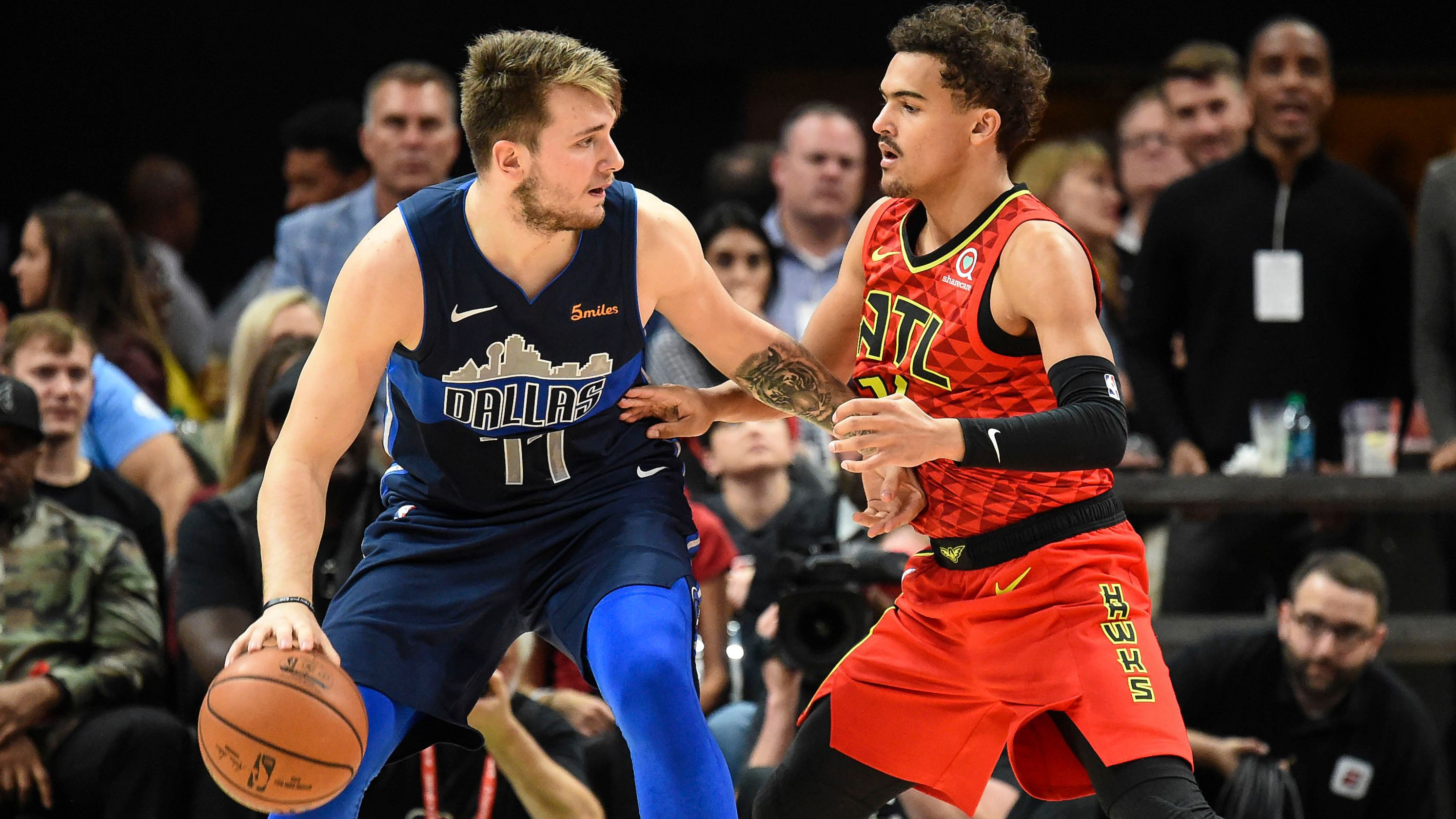 意杯焦点战：拉齐奥迎战AC米兰，蓝鹰寻求复仇，红黑军团力争双杀（意杯重磅对决：拉齐奥主场战AC米兰，蓝鹰誓雪前耻，红黑剑指双杀）