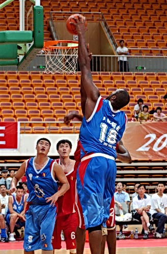 齐达内：里皮改变了我的思维方式；皮耶罗是尤文真正的英雄（齐达内：里皮重塑了我的理念；尤文真正的英雄当属皮耶罗）