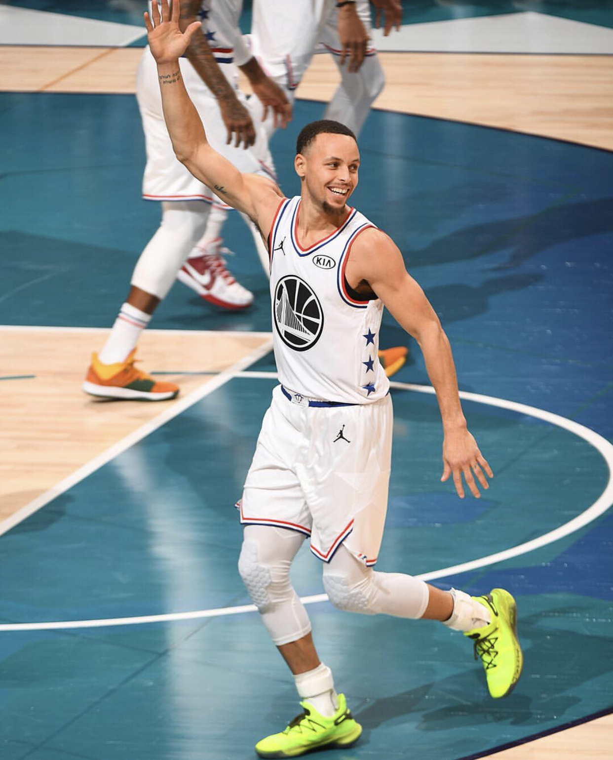 前国米助教：伊布是最难管的球员；阿德是个玻璃般脆弱的天才（前国米助教直言：伊布最难管理，阿德里亚诺天才却脆弱如玻璃）