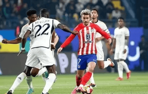 意媒：尤文两位防线伤员凯利和卡瓦尔有望在国际比赛日后复出